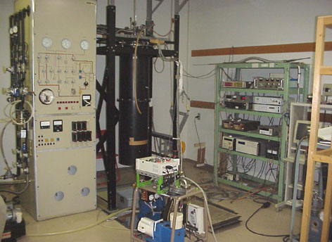 400 micro Watt Dilution Fridge